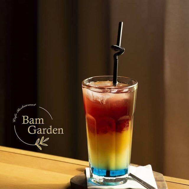 کافه فست فود بام گاردن