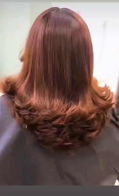 سالن کراتینه وکوتاهی و رنگ مومحبوبه قمری