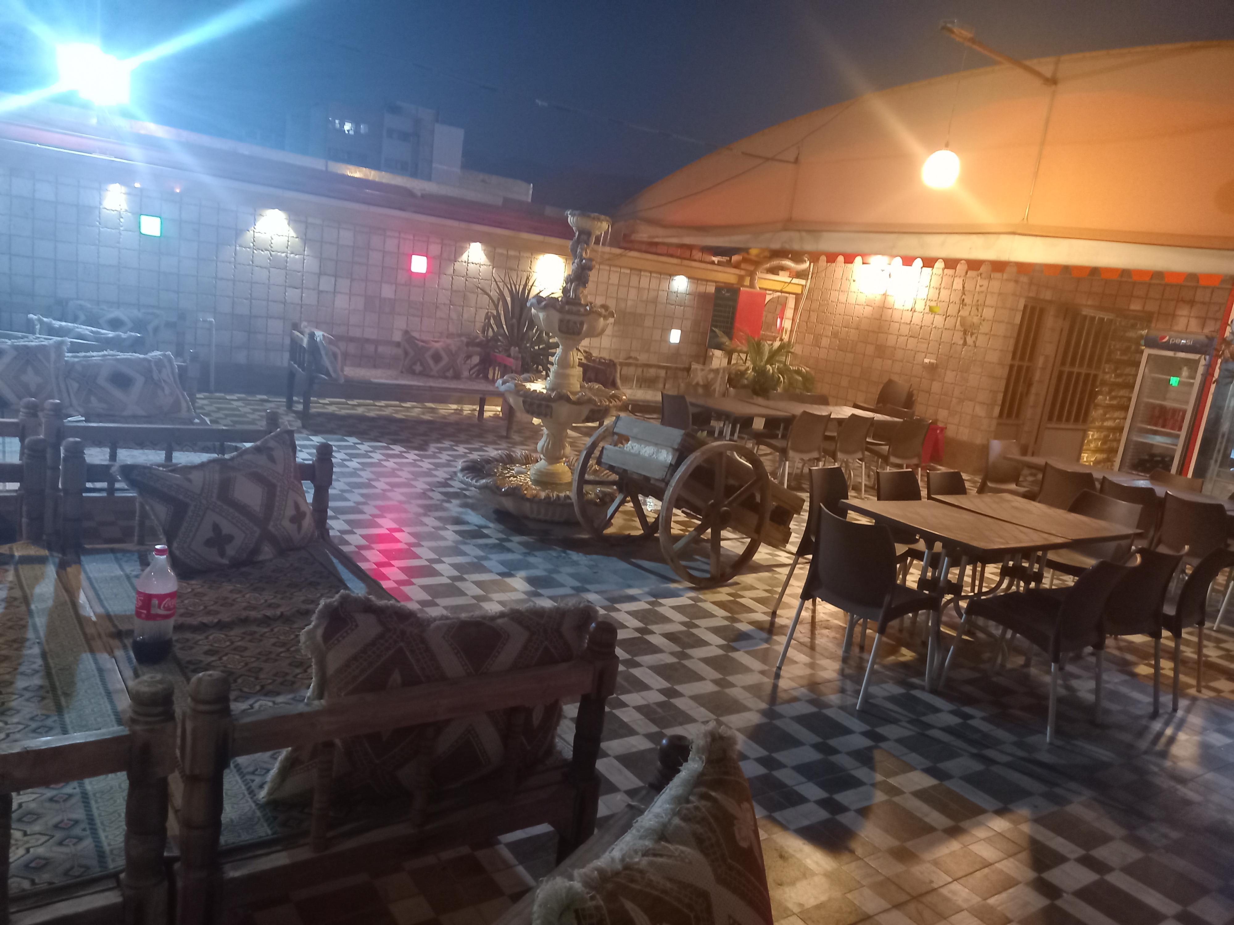 رستوران و فست فود سور