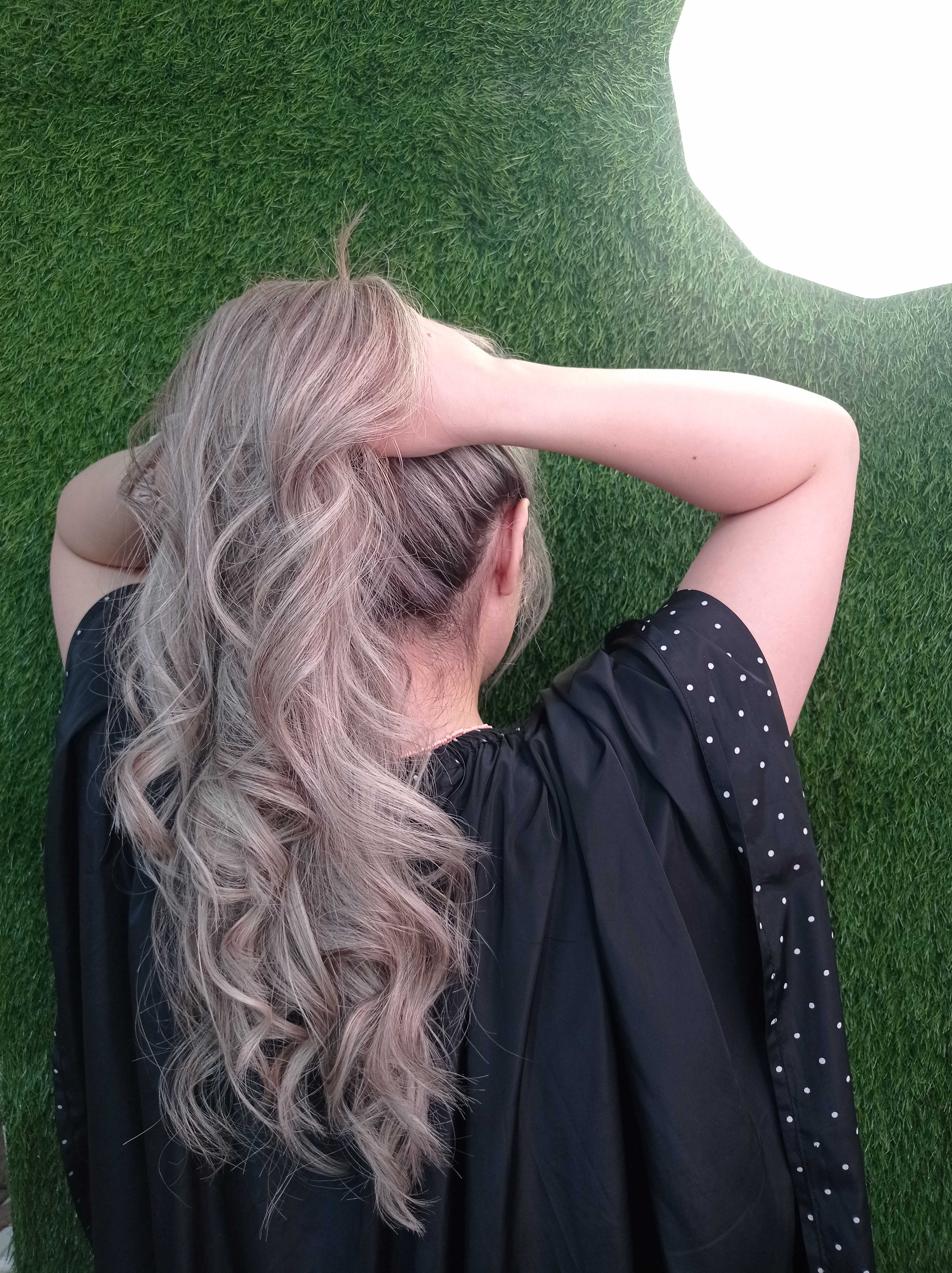 آموزشگاه مراقبت زیبایی مریم جمال آبادی