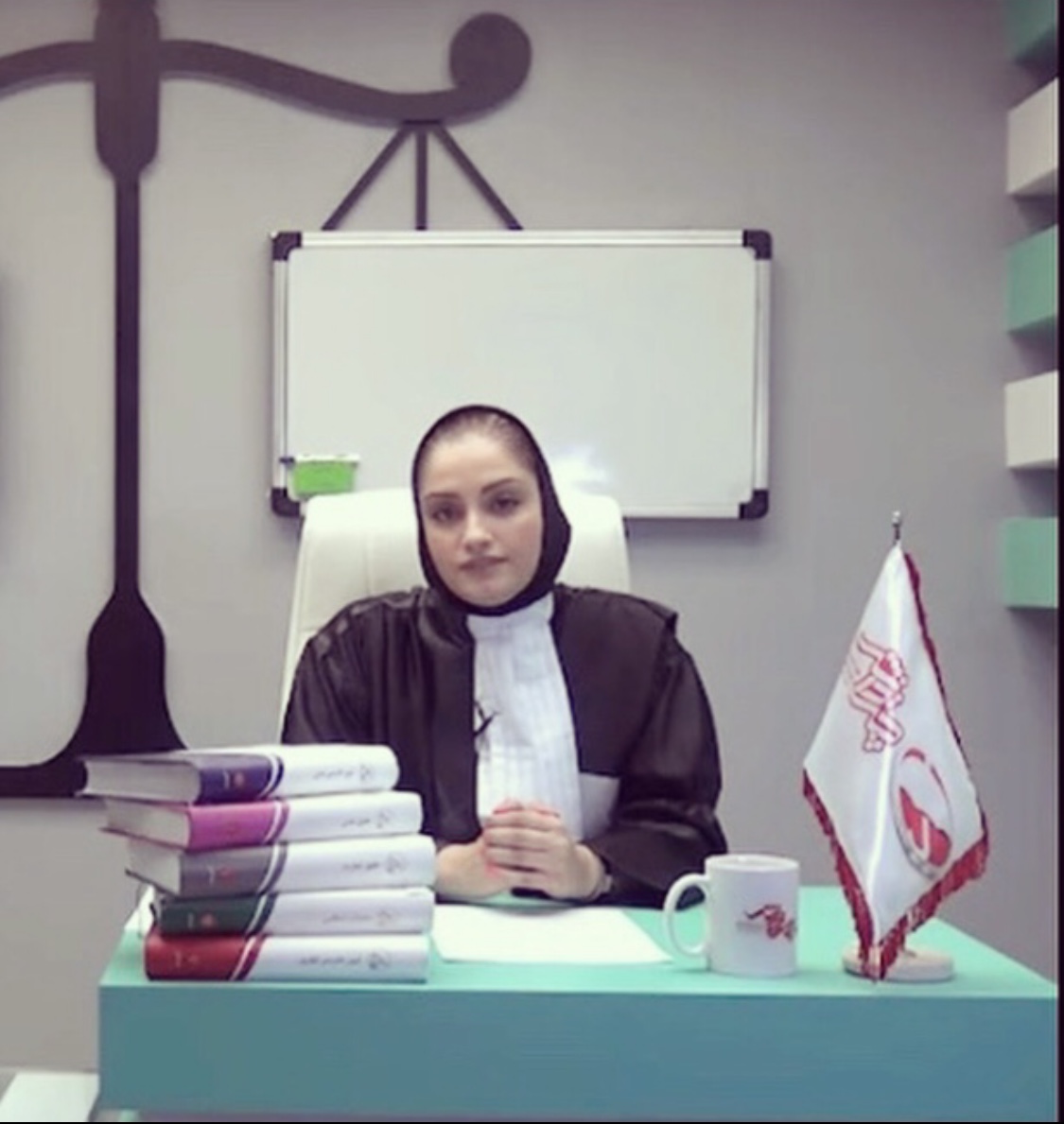 وكيل پايه يك دادگستري