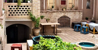 اقامتگاه بومگردی کوشک هنر