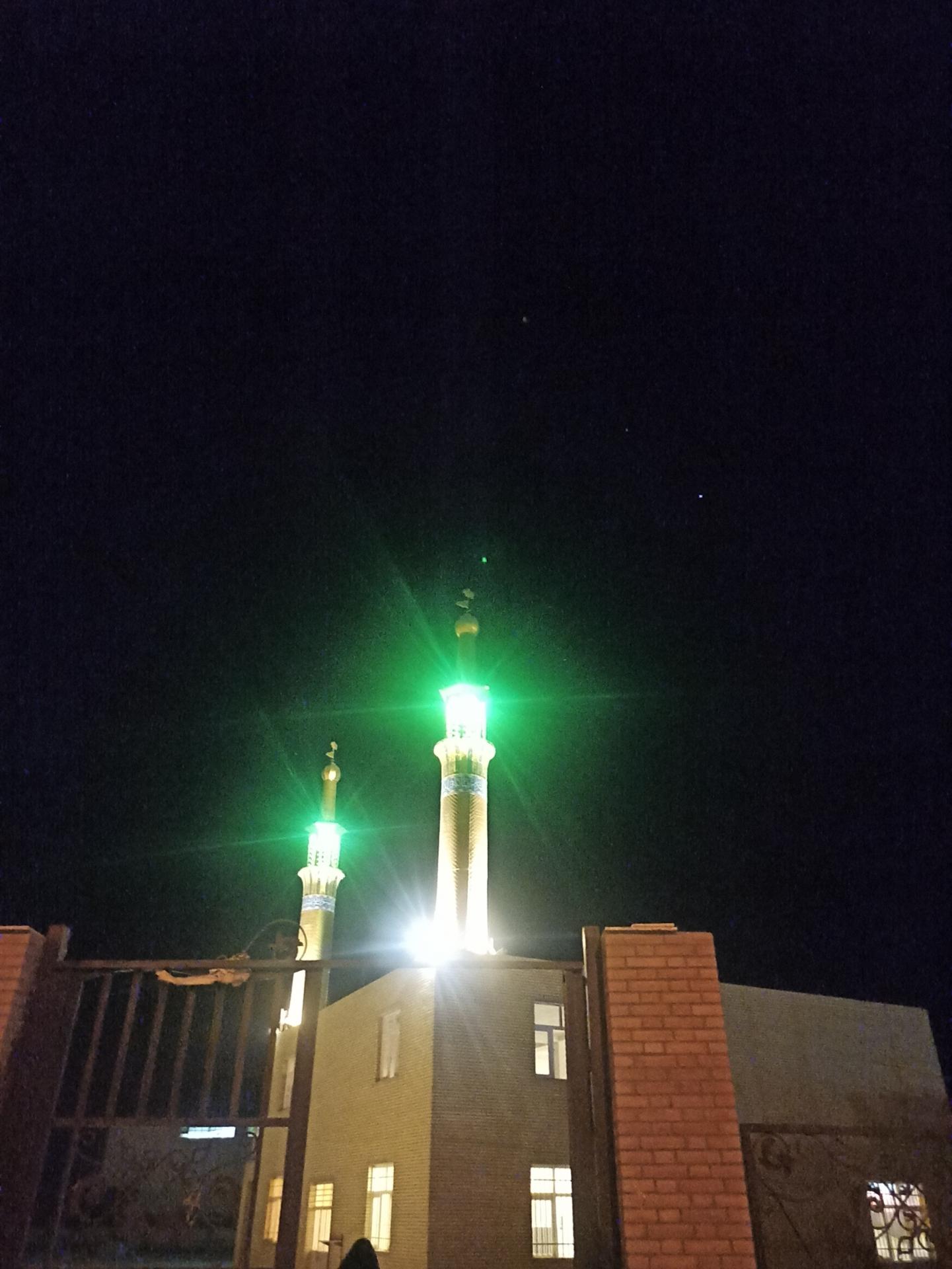 مسجد بین راهی