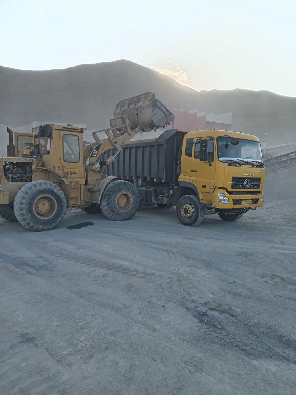 حمل بار با کمپرسی جهانبخش