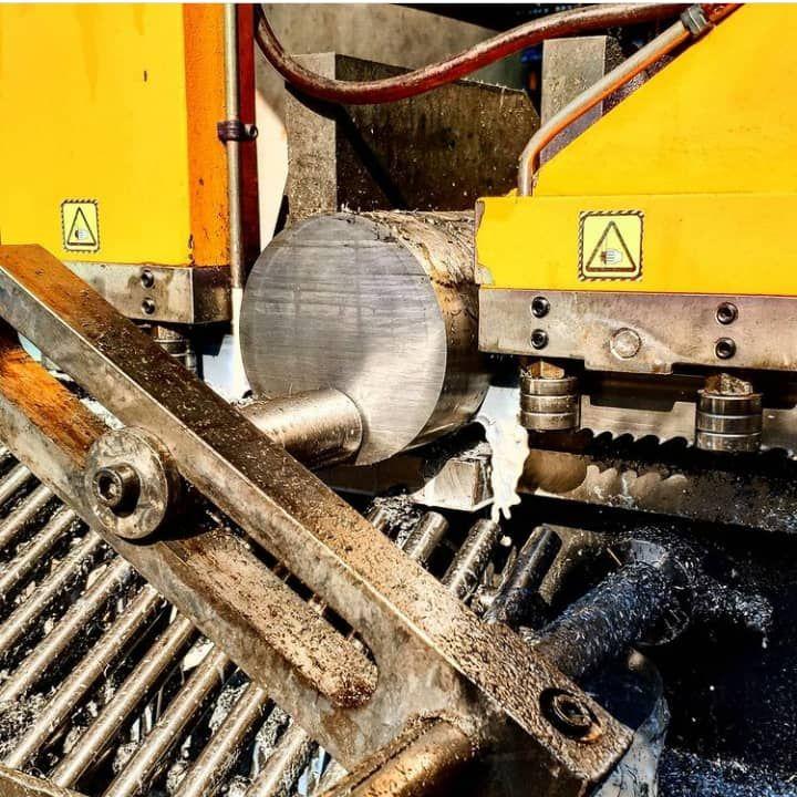 بازرگانی پلادچی