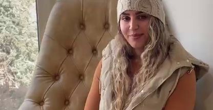 مرکز پوست مو زیبایی رز طلایی