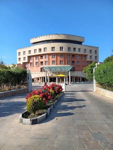 Zanjan Grand Hotel