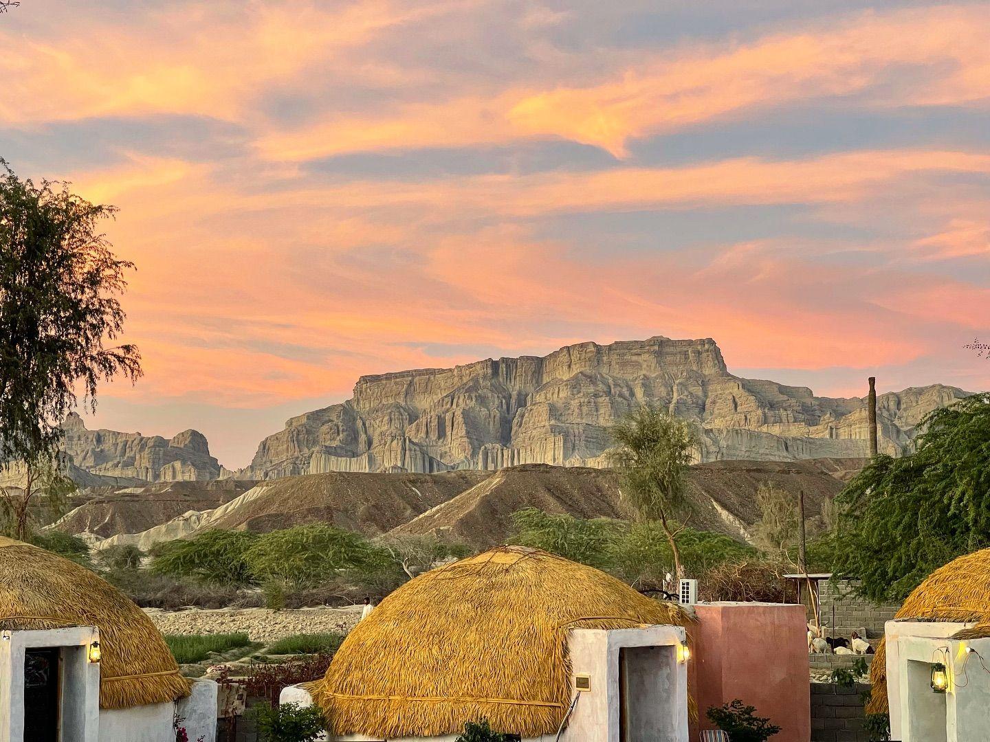 بوم گردي چابهار بلوچ زاده