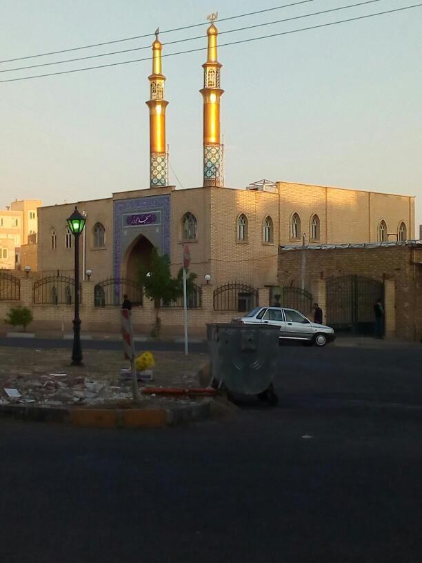 مسجد و حسینیه دولت آباد