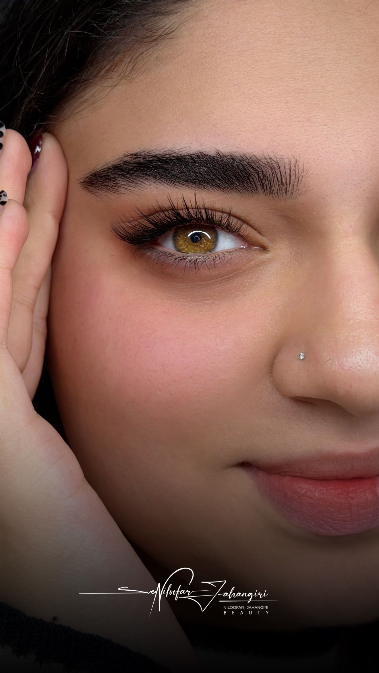 سالن زیبایی نیلوفر جهانگیری