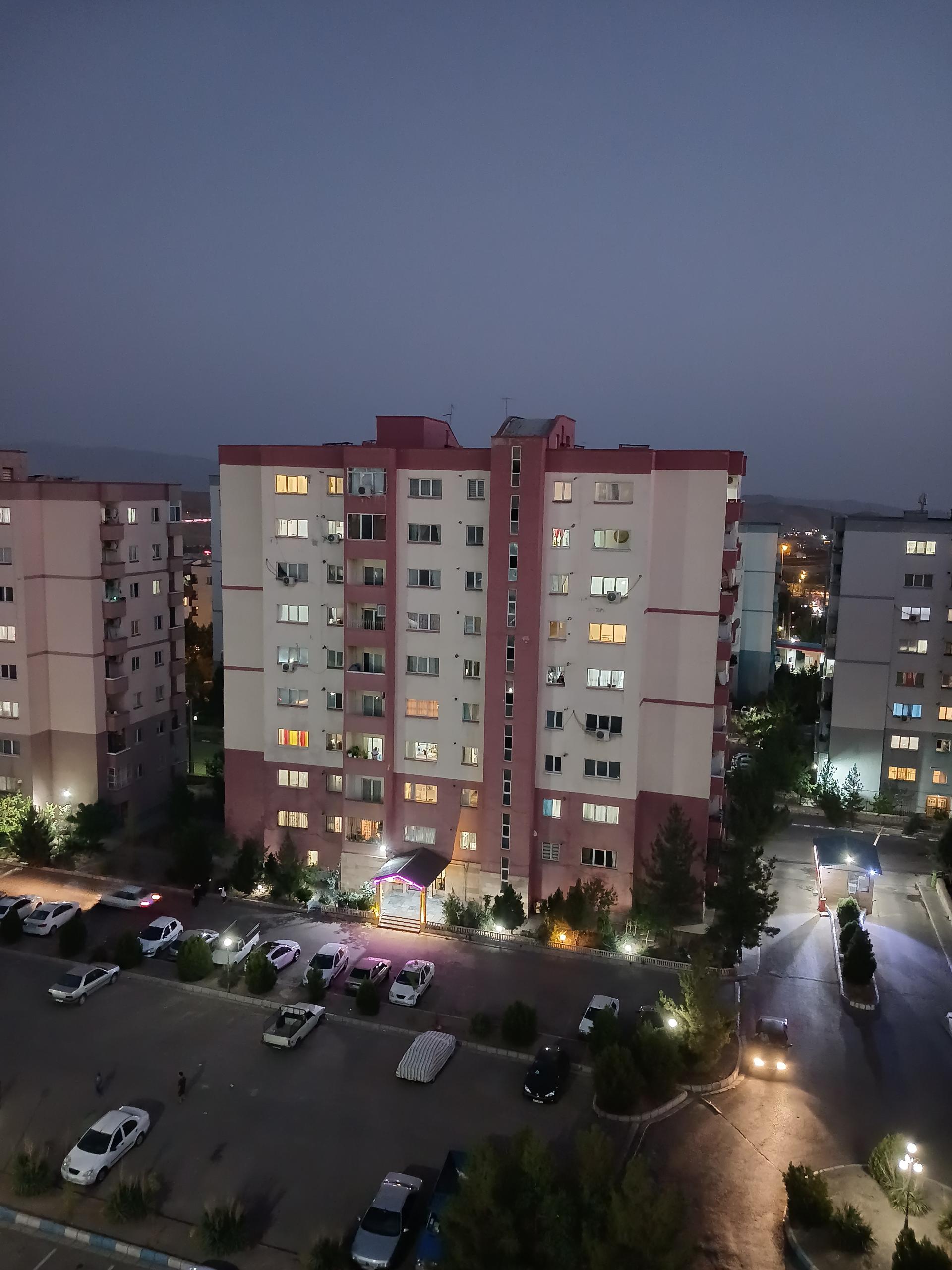 مجتمع مسکونی ثامن