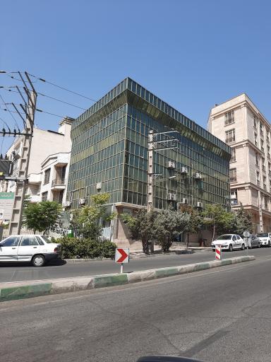 پزشکان پردیسان