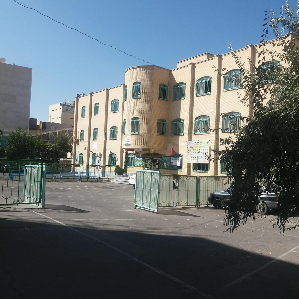 مجتمع آموزشی پسرانه سما