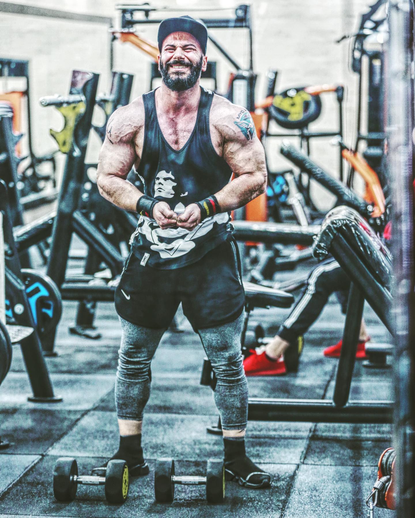 باشگاه بدنسازی نیوان