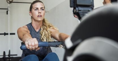 باشگاه بدنسازی متروفلکس