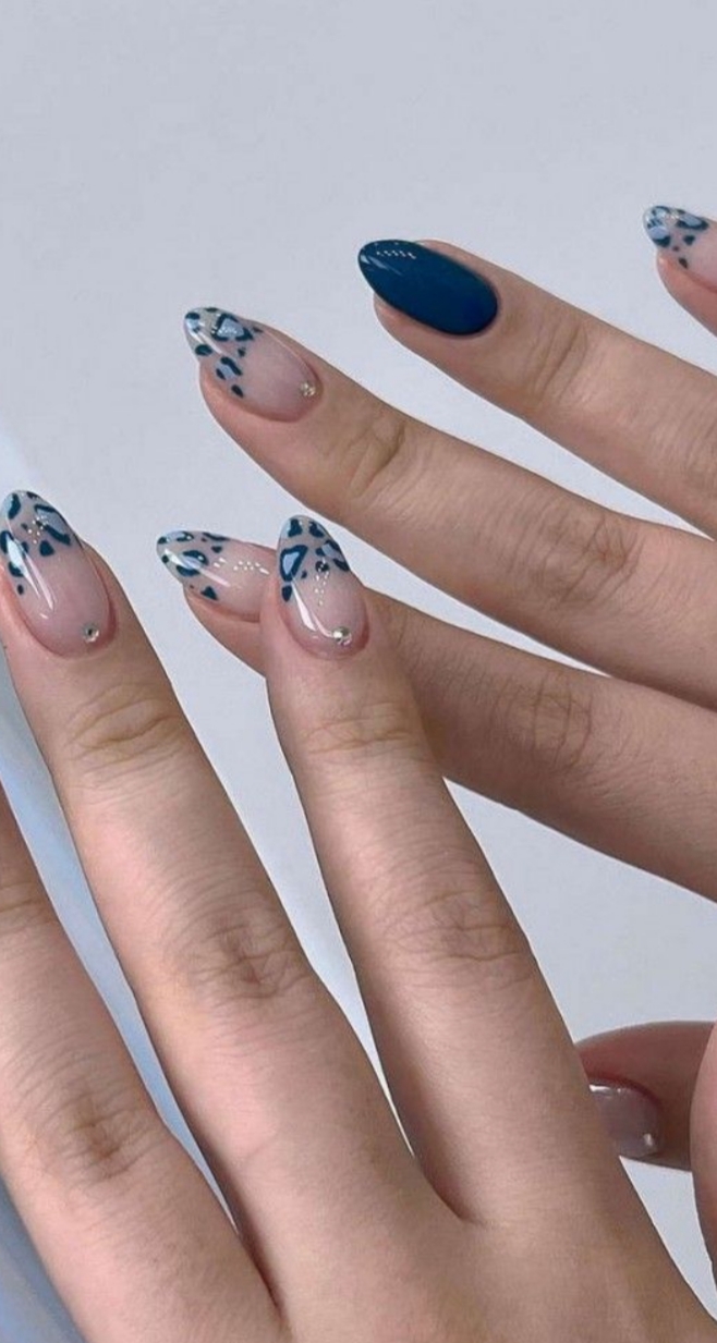 ارایشگاه و سالن زیبایی آرمیتا