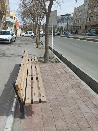ایستگاه اتوبوس انتهای ستایش