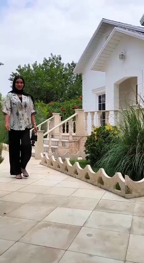 مزون لیانا