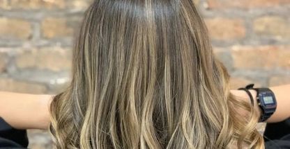 خدمات تخصصی رنگ و لایت و کراتینه مو صبا