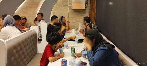 هر شب پیتزا