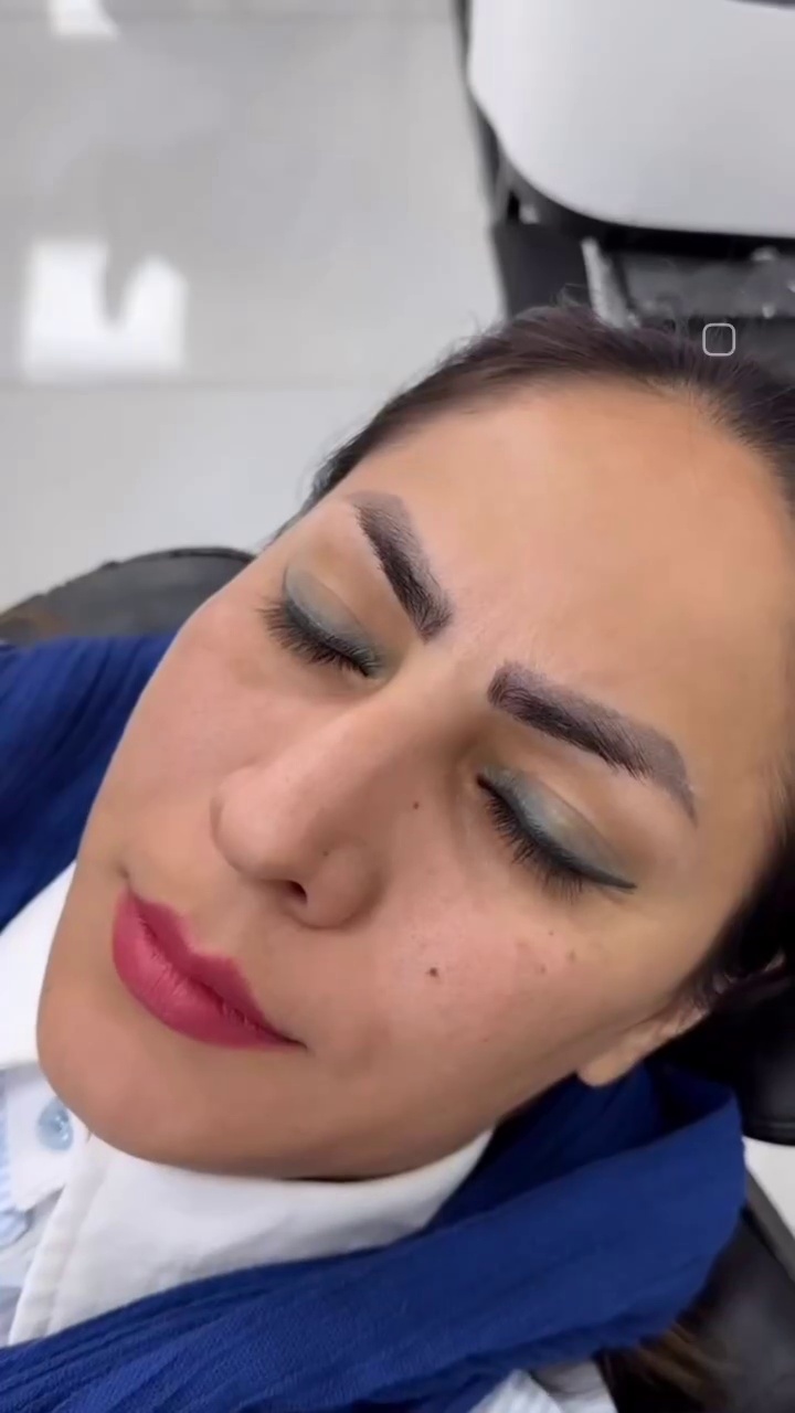 مرکز تخصصی آرایش دائم و لیزر ریمو تتو مهلا دخت