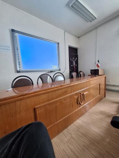 دانشکده ادبیات و علوم انسانی