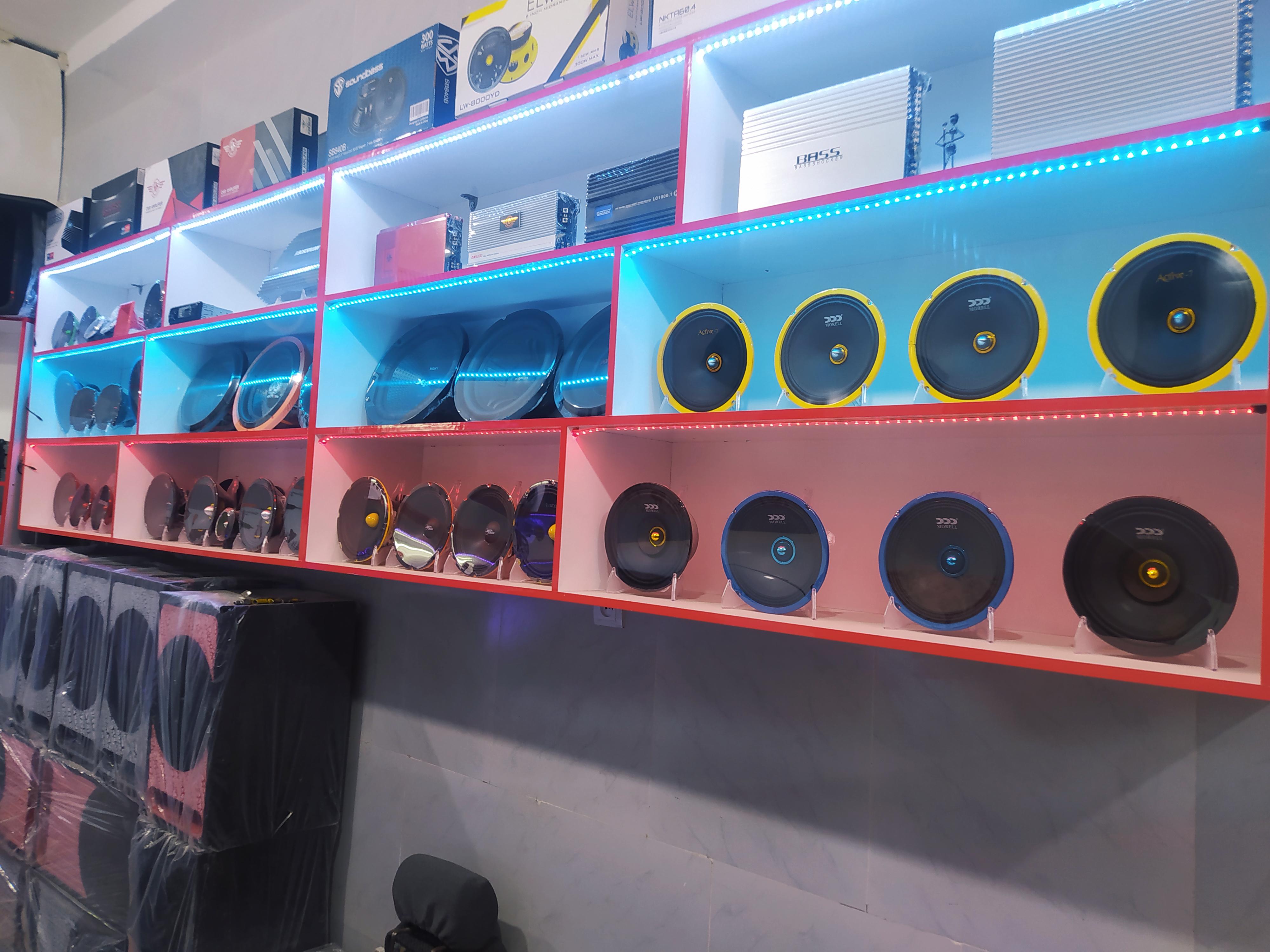 رادیو رویال مرند