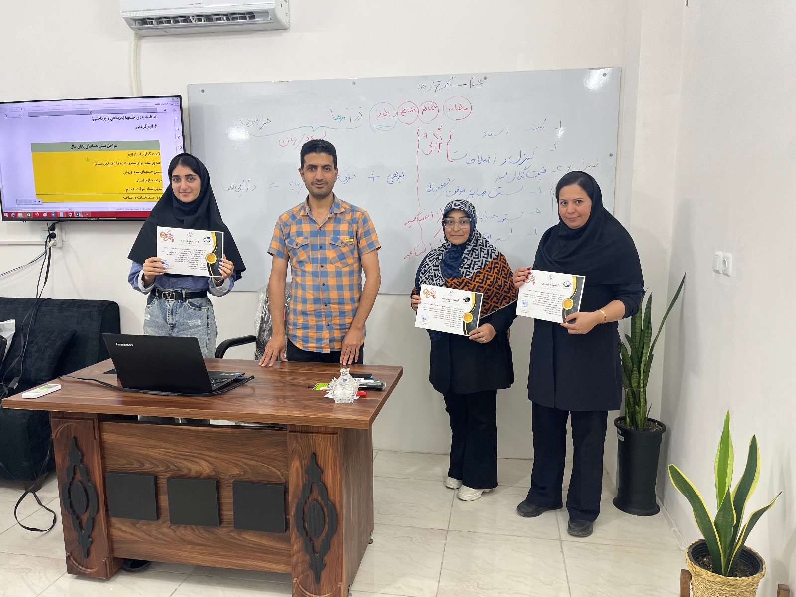 آموزش تخصص حسابداری پویش نگر