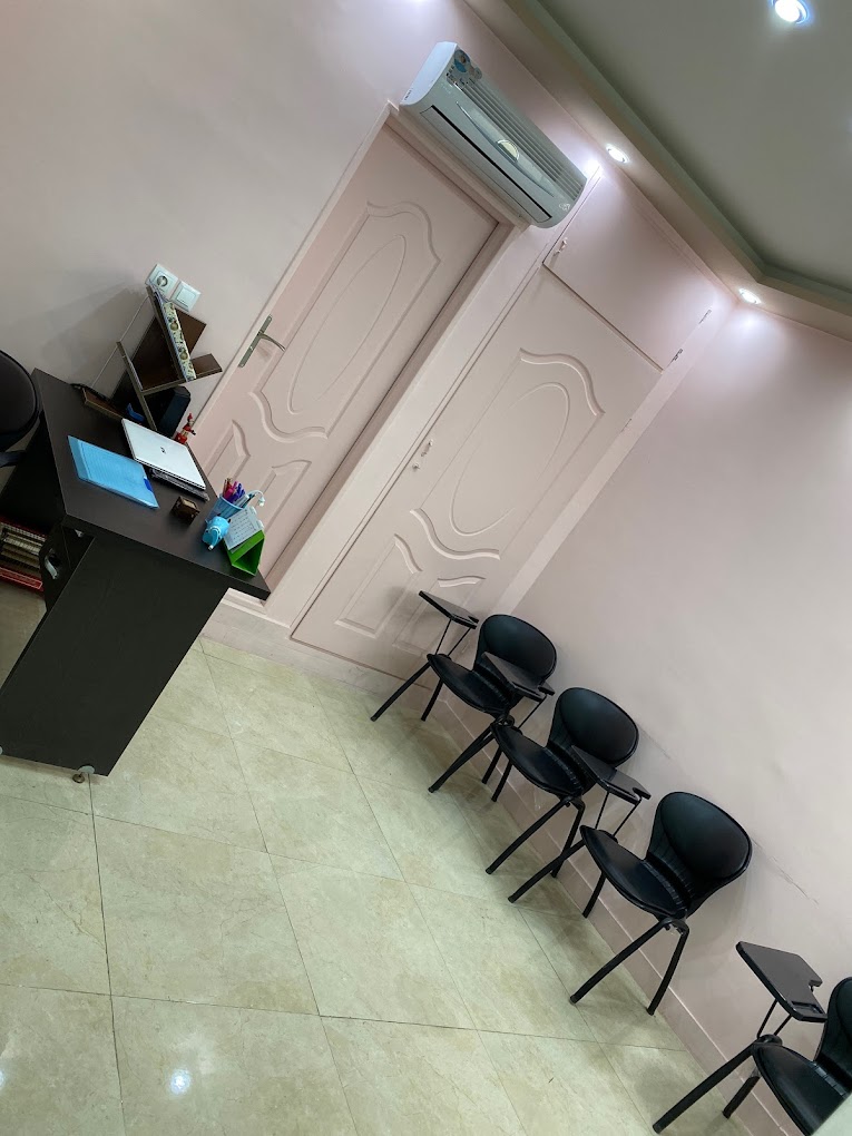 تدریس زبان انگلیسی رامین احمدی