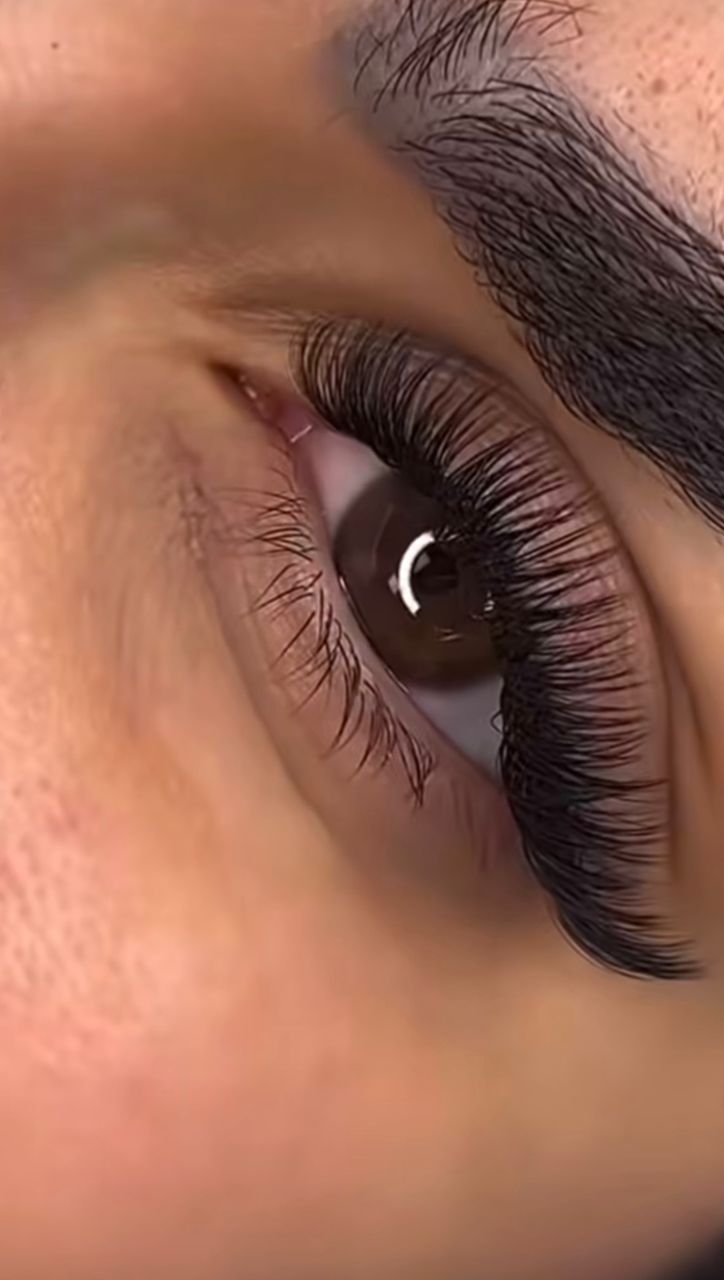 مرکز تخصصی خدمات مژه و اکستنشن پریسا