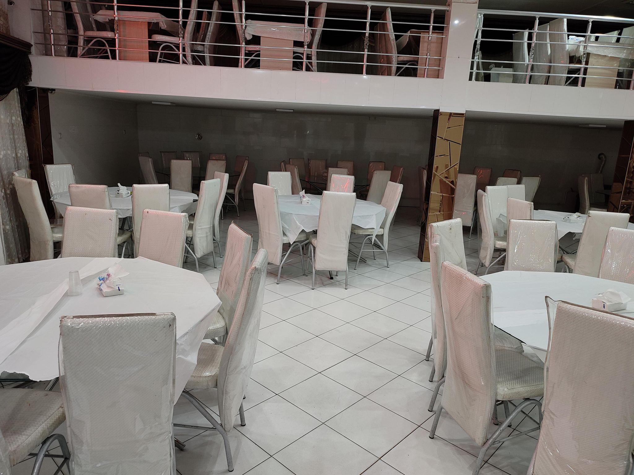 رستوران سناتور