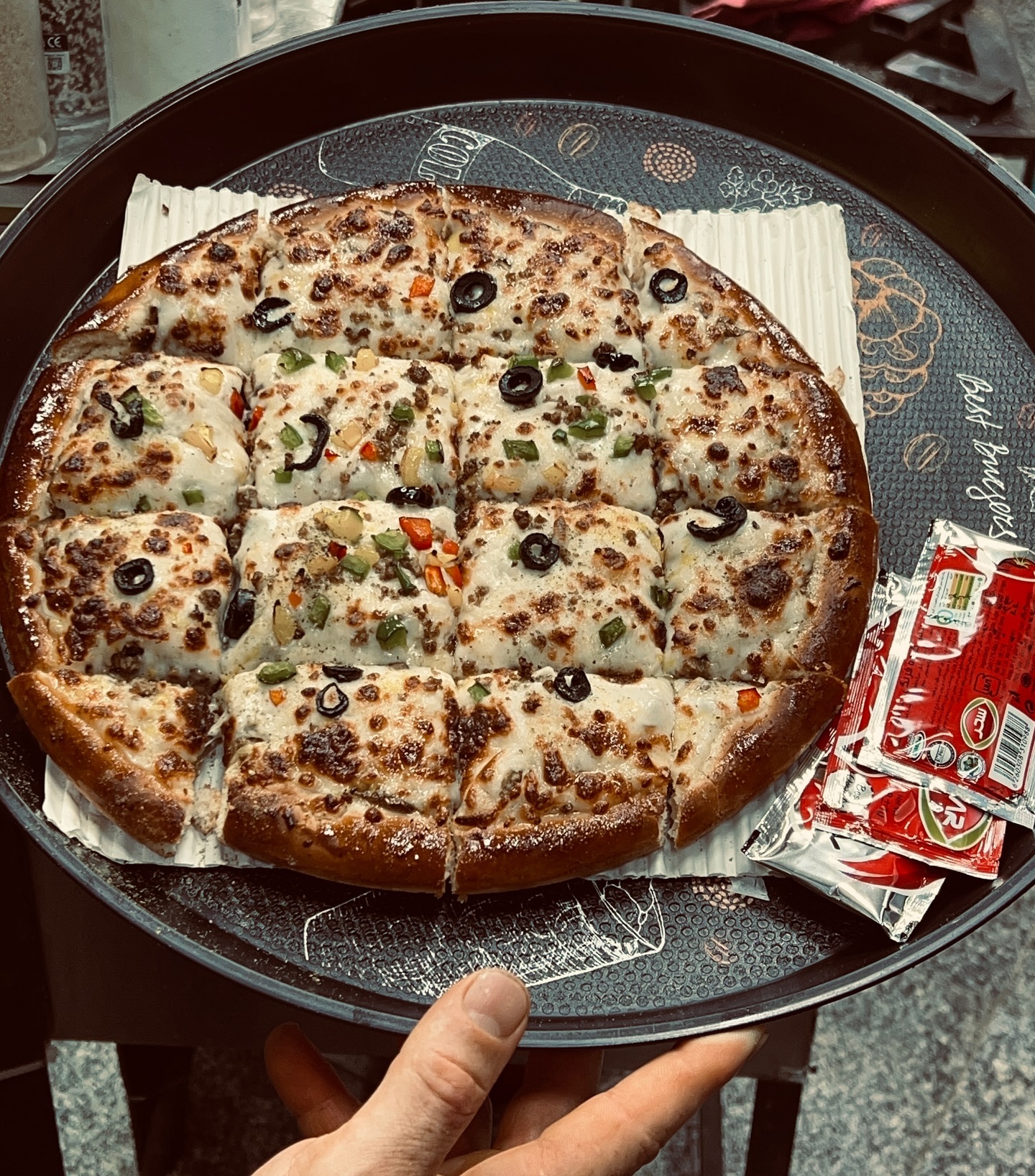 سوخاری کیلویی و پیتزا کیلویی نوید