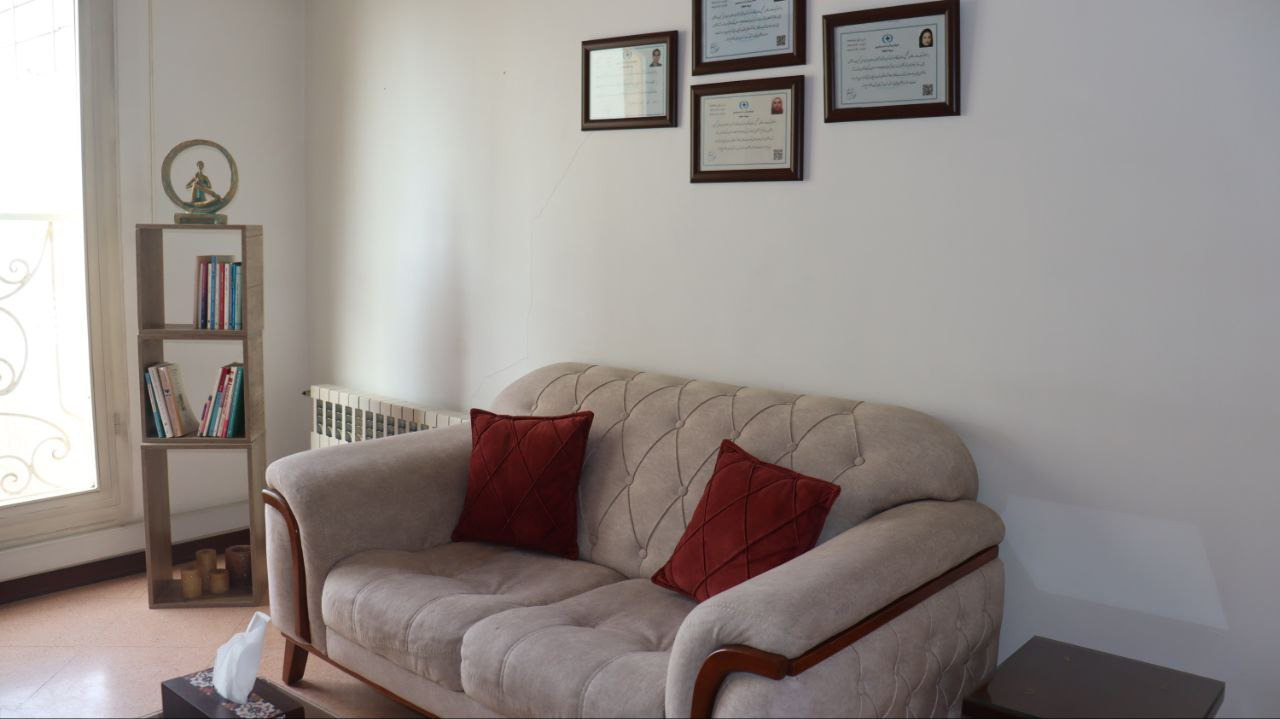 کلینیک روانشناسی و روانپزشکی ژیکال