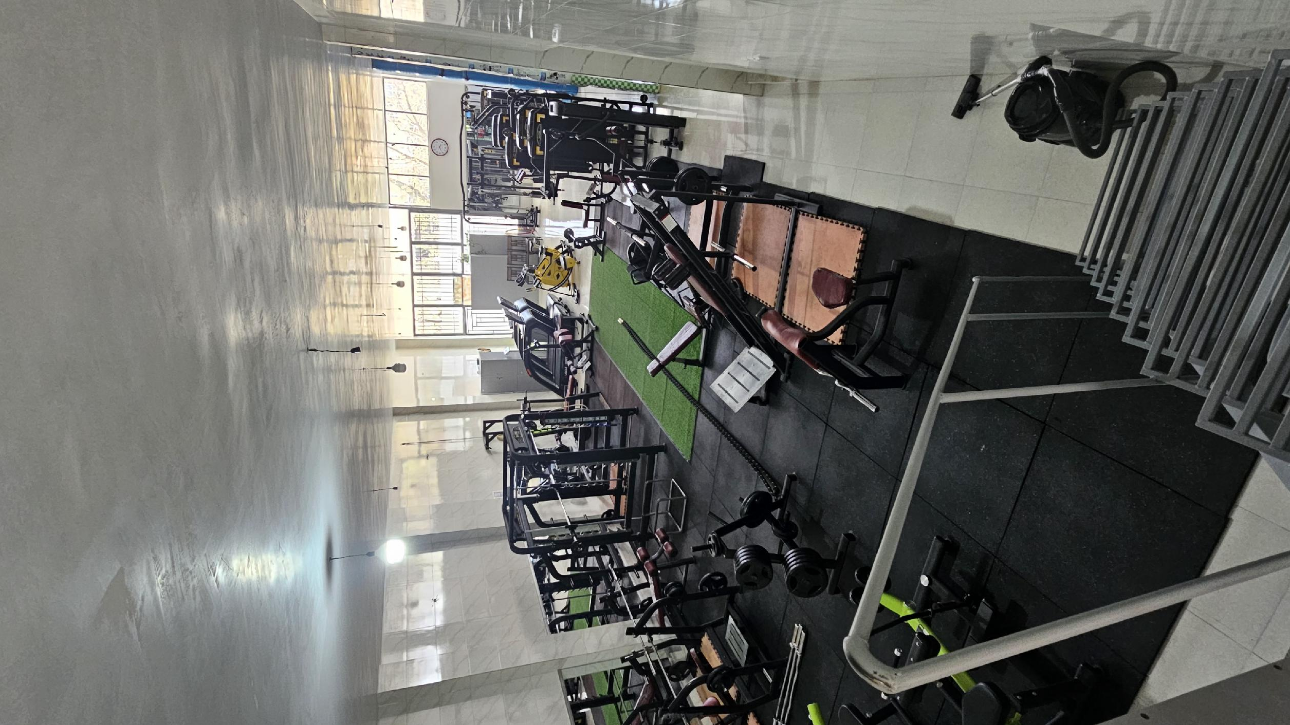 باشگاه ورزشی بدنسازی زرین