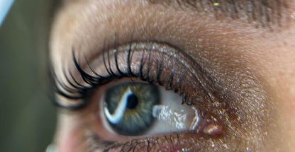 سالن زیبایی و آرایشگاه زنانه تيار