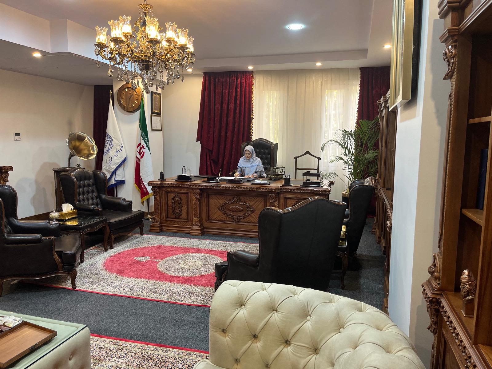 موسسه ی حقوقی دادخواهان مجد ایرانیان
