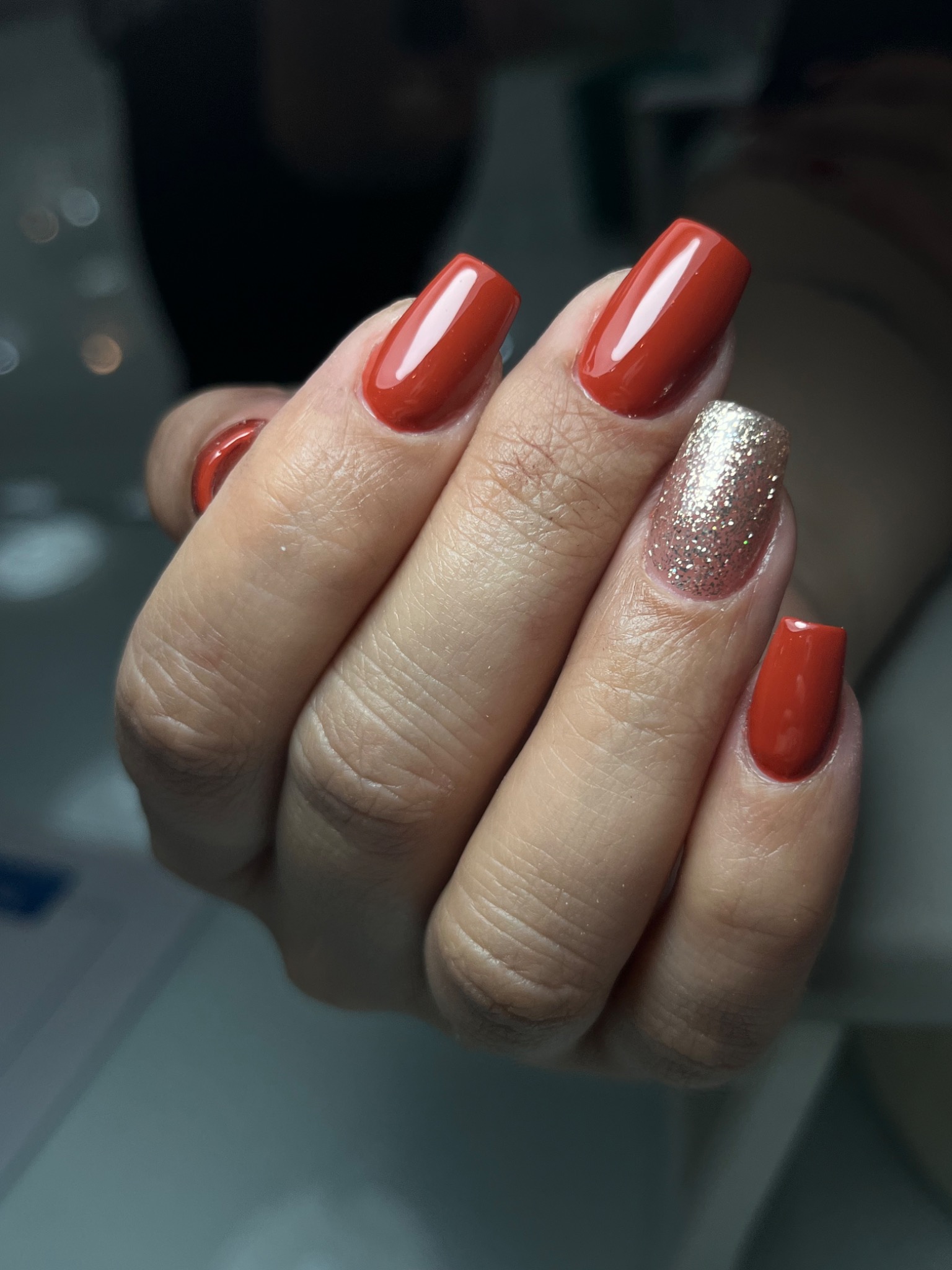 مرکز تخصصی ناخن رومینا کاهباریان