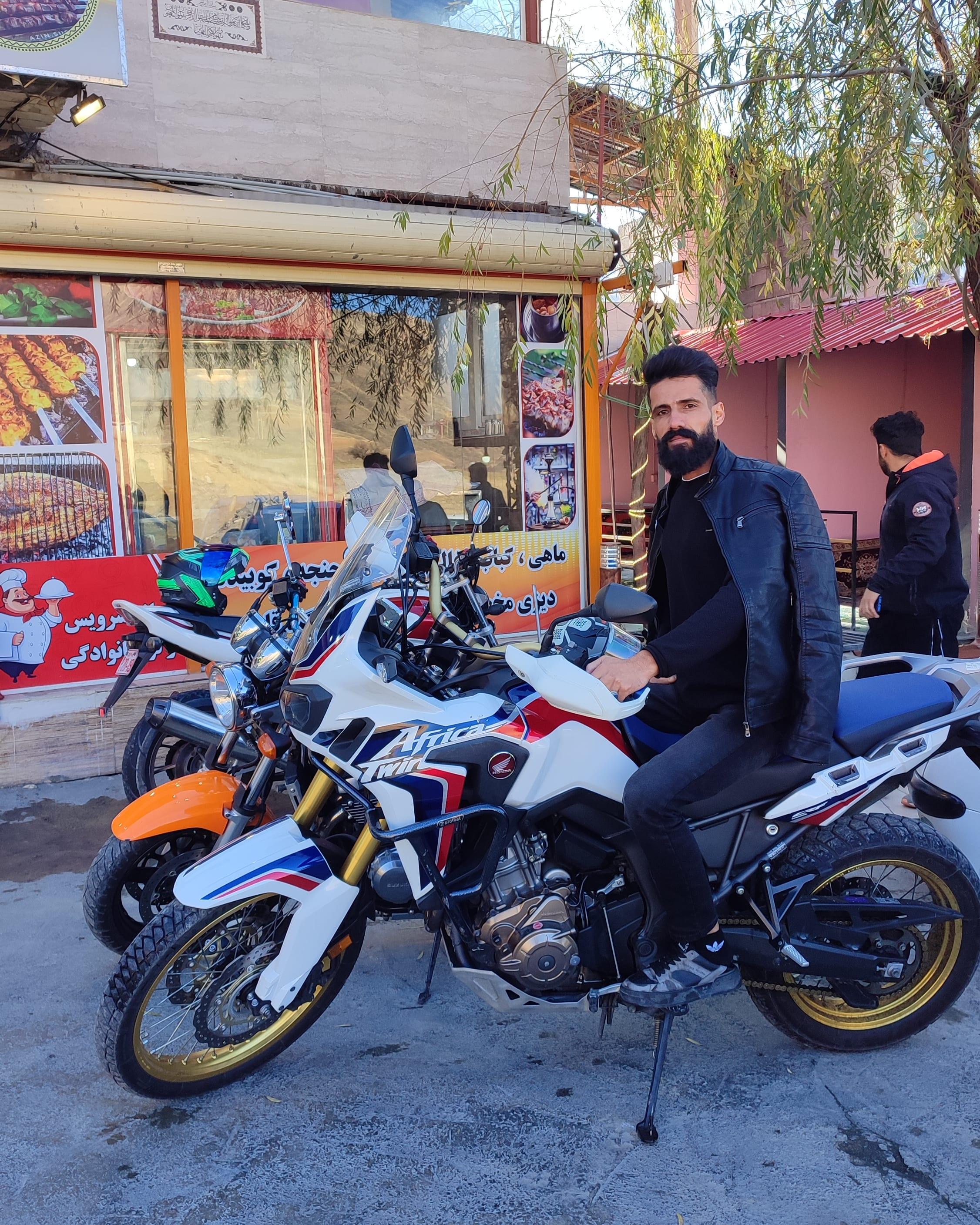 کافه رستوران‌ رویال