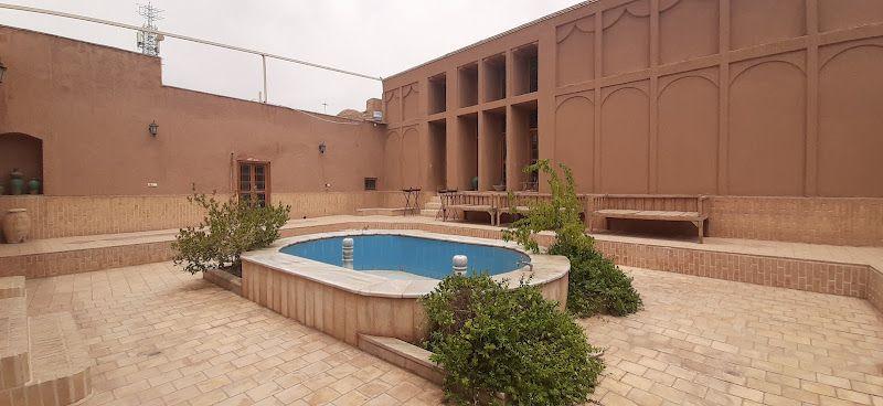 اقامتگاه فروردین فهرج