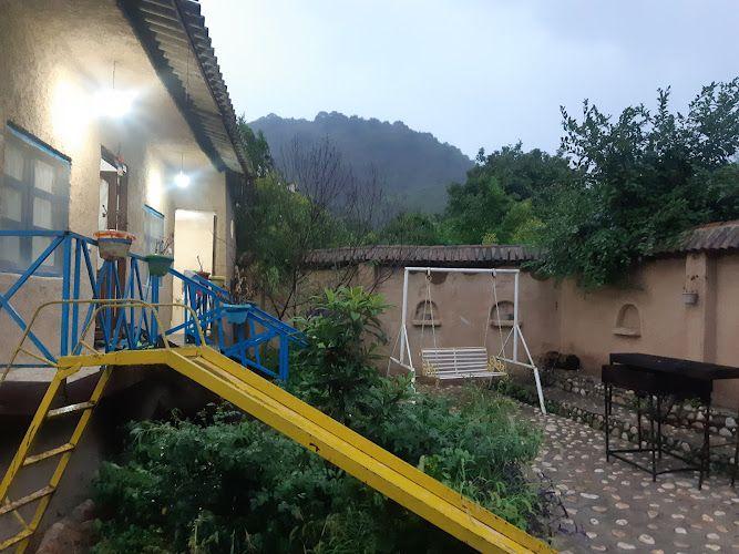 اقامتگاه بوم گردی نپار