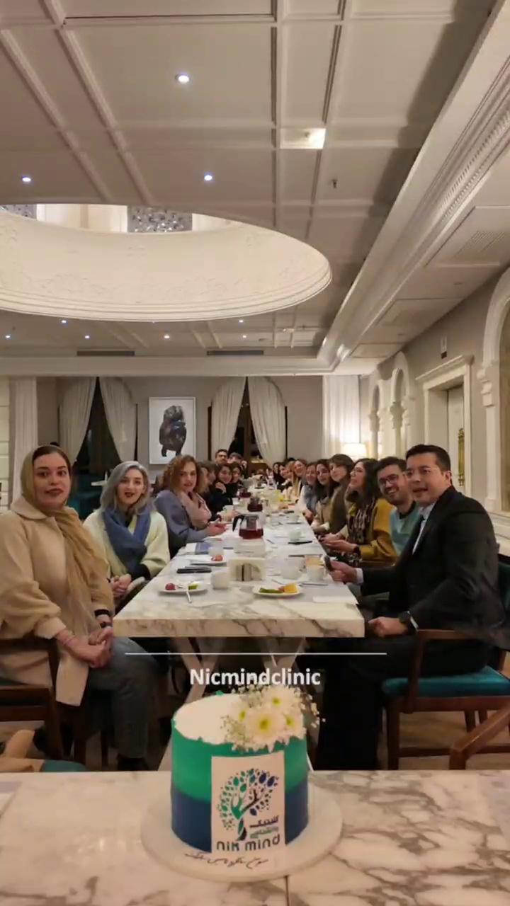 دکتر روانشناس مرکز روانپزشکی نیک مایند