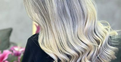 سالن زیبایی فریبا