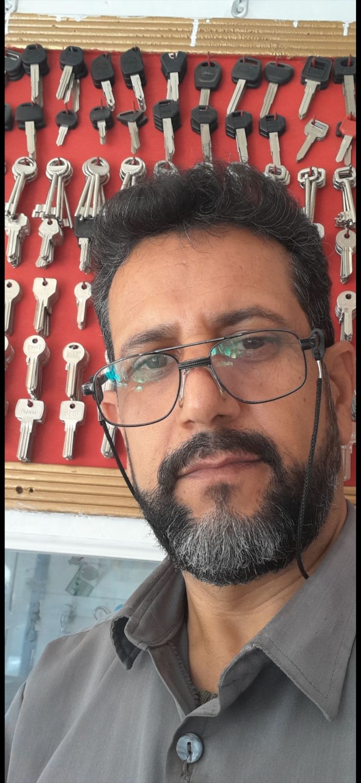 قفل و کلیدسازی قانع جواد رضائیان