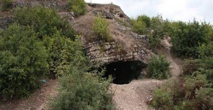 غار پیرزن خانی