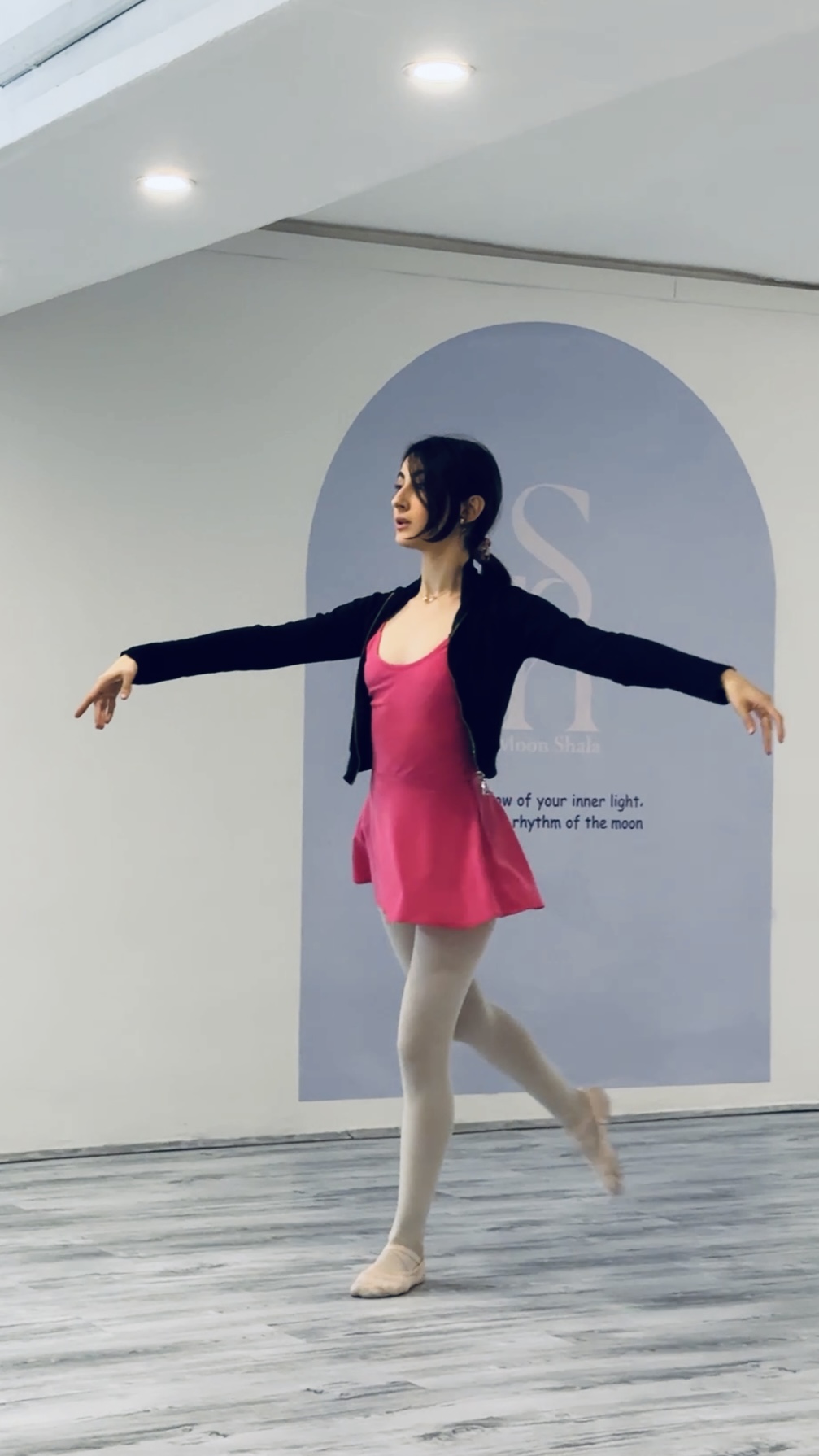 استودیو شالامون یوگا، پیلاتس و باله