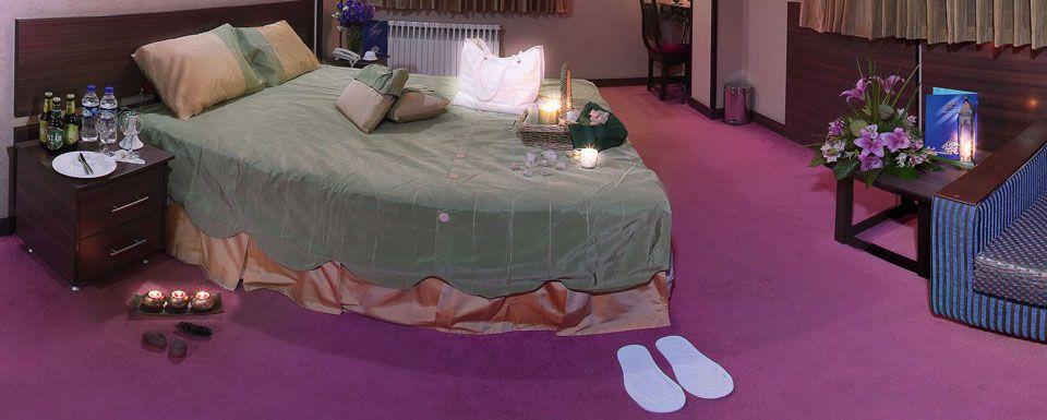 هتل شیخ بهایی