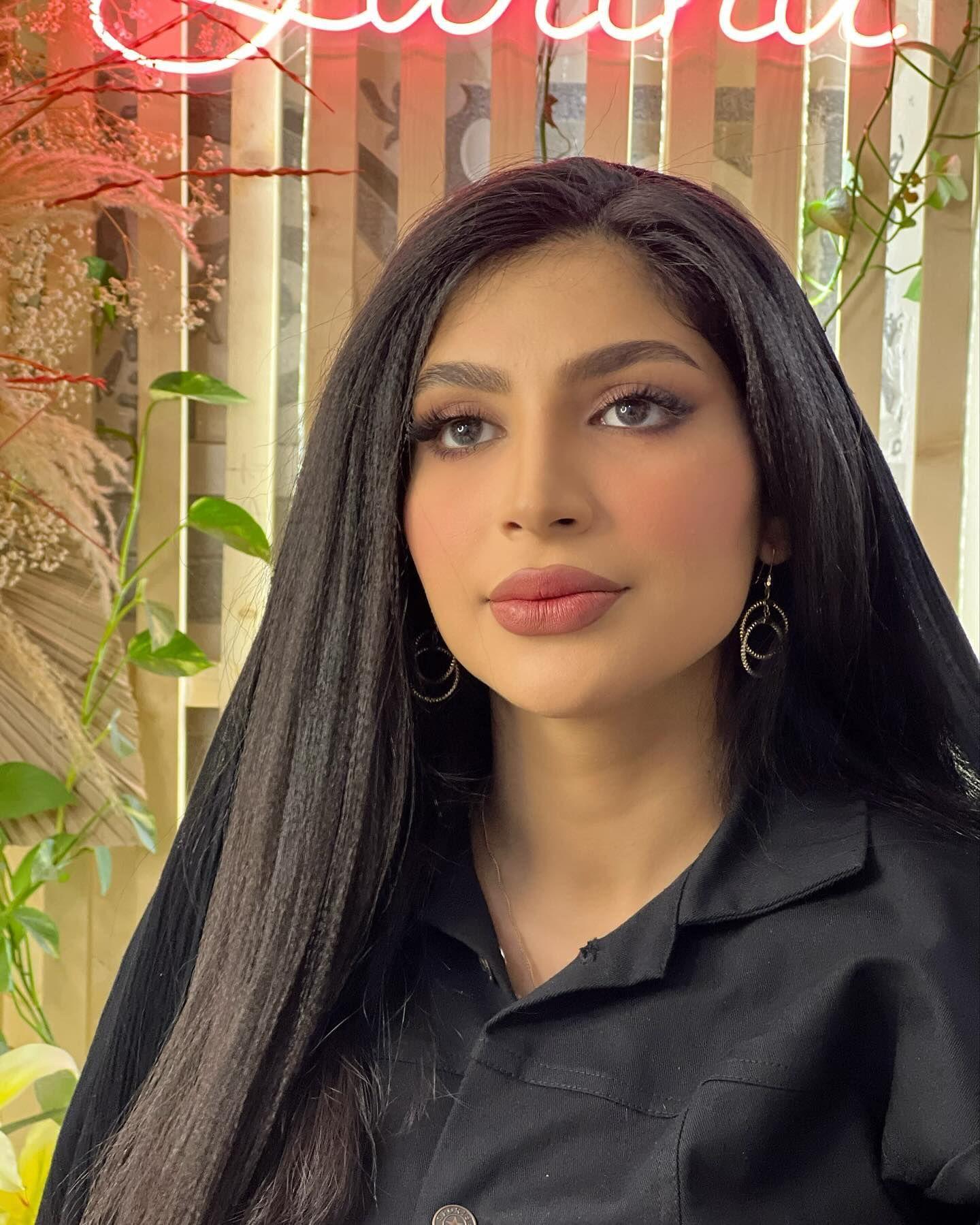 آرایشگاه سارینا