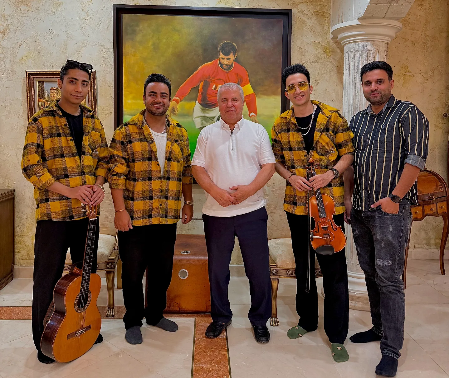 سورپرایز گلدن