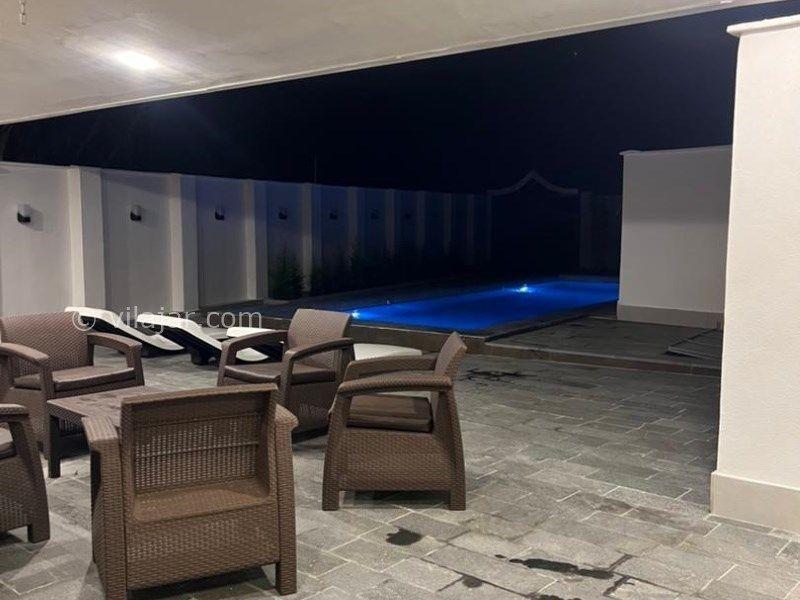 اجاره ویلا با استخر روباز فریدونکنار