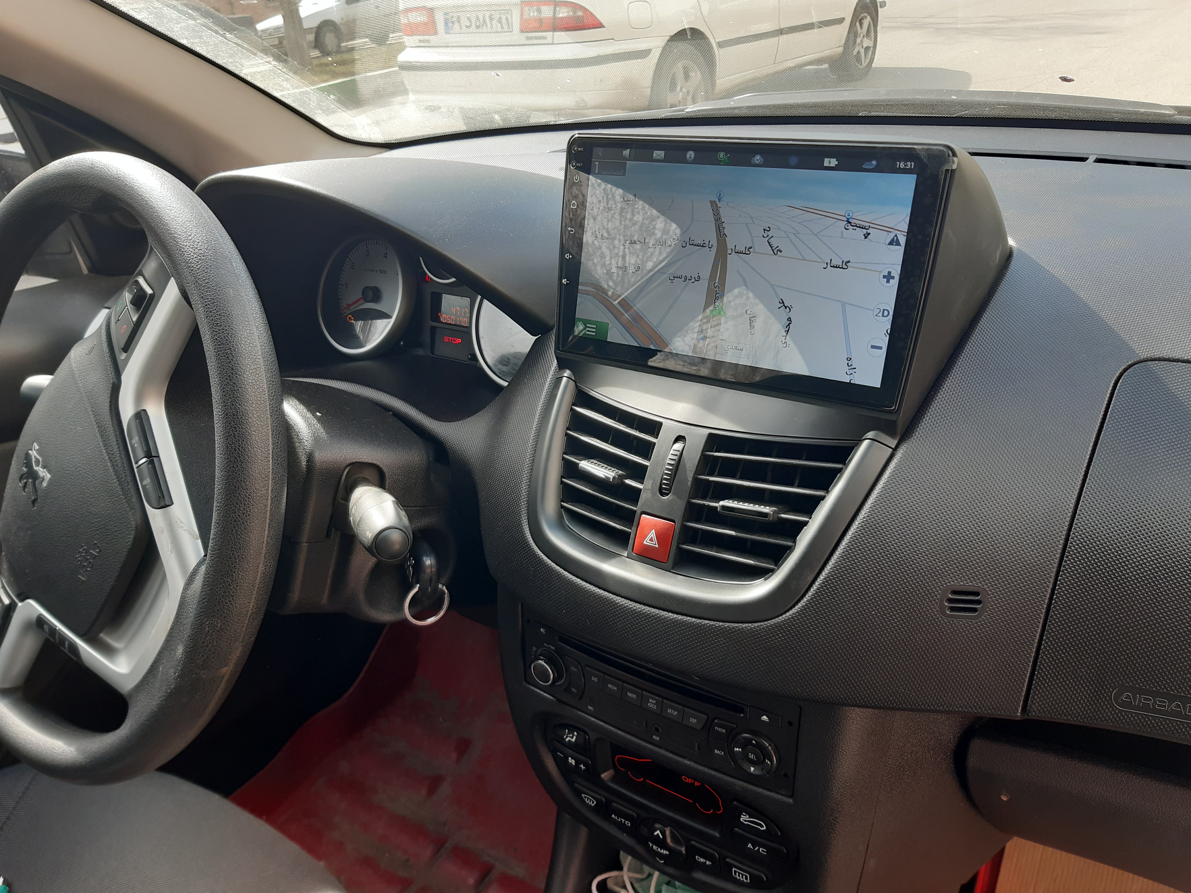 صوتی تصویری اتومبیل فاران سیستم